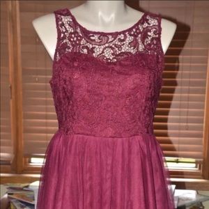 Forever 21 Lace/Tulle Dress